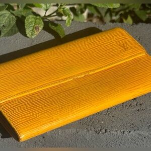 ** SOLD** Louis Vuitton Porte Monnaie Billets Tresor Wallet (Yellow)